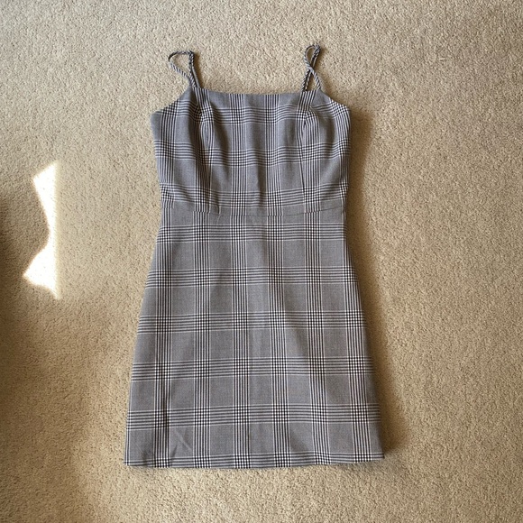 Grey Chequered Dress - Picture 2 of 4